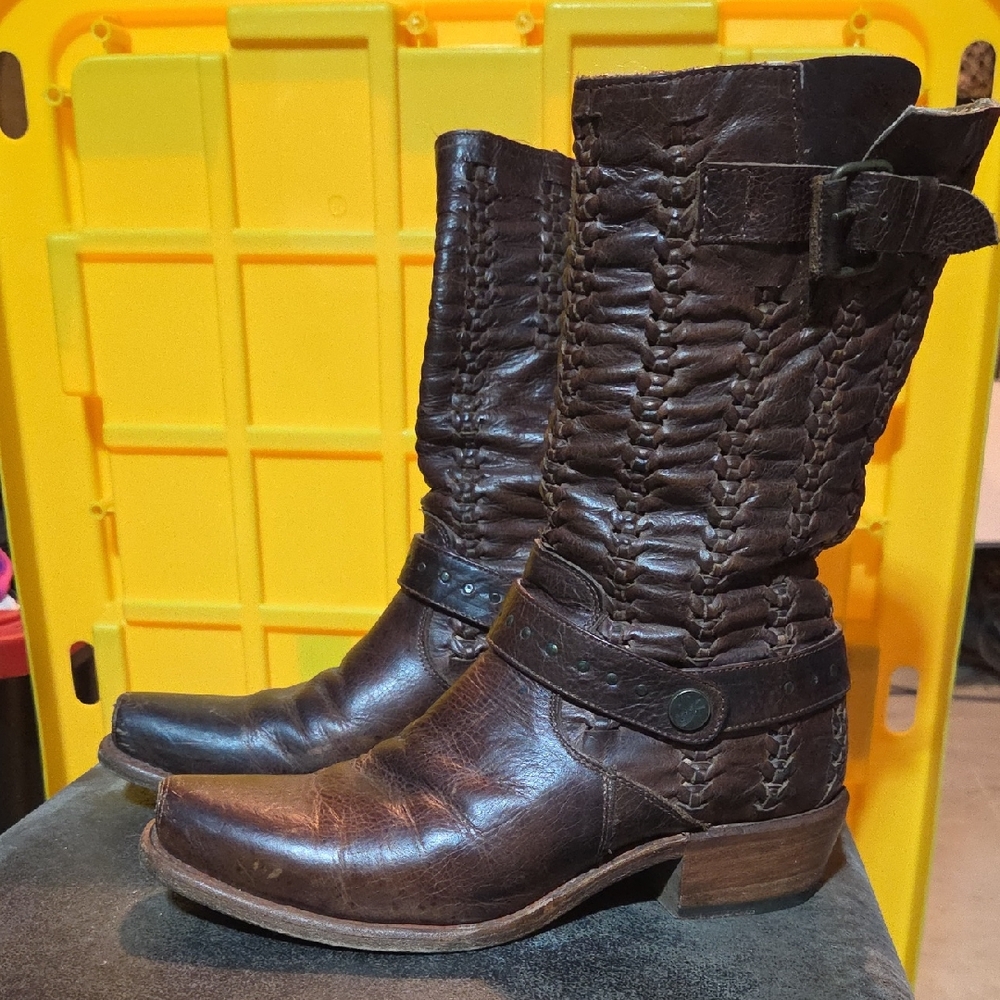 Sonora "Makayla" Leather Boots
